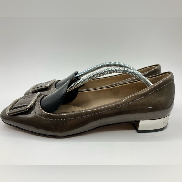 Tahari Flats With Leather Sole Women Size 7 1/2 - Picture 5 of 13